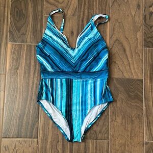 Jantzen Swimsuit Size 14